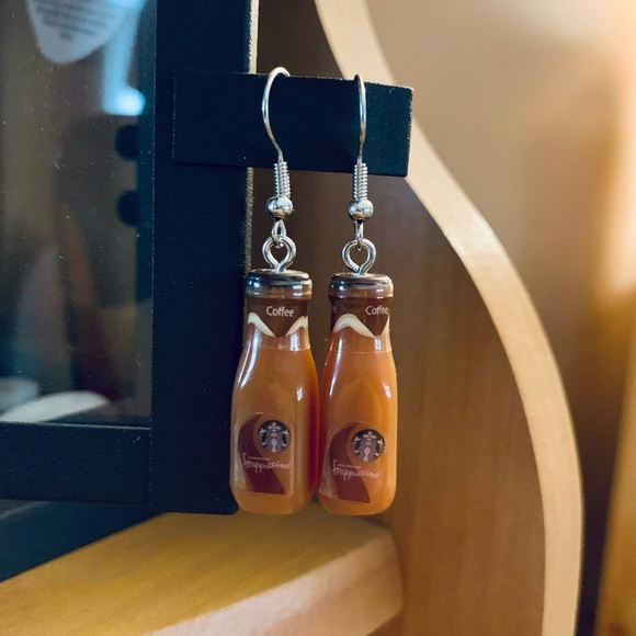 Jewelry - New💚Iced Coffee Bottle Earrings
